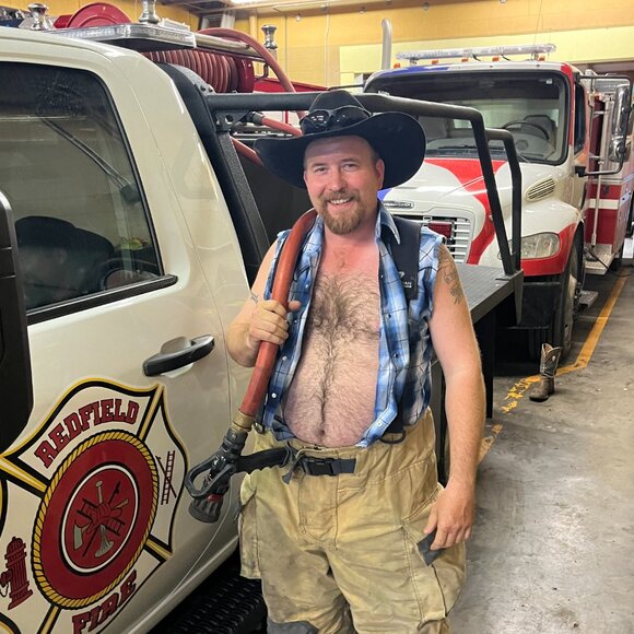 FIREFIGHTER CALENDAR for LIVE SHOW FRIDAY !!! - Picture 16 of 16